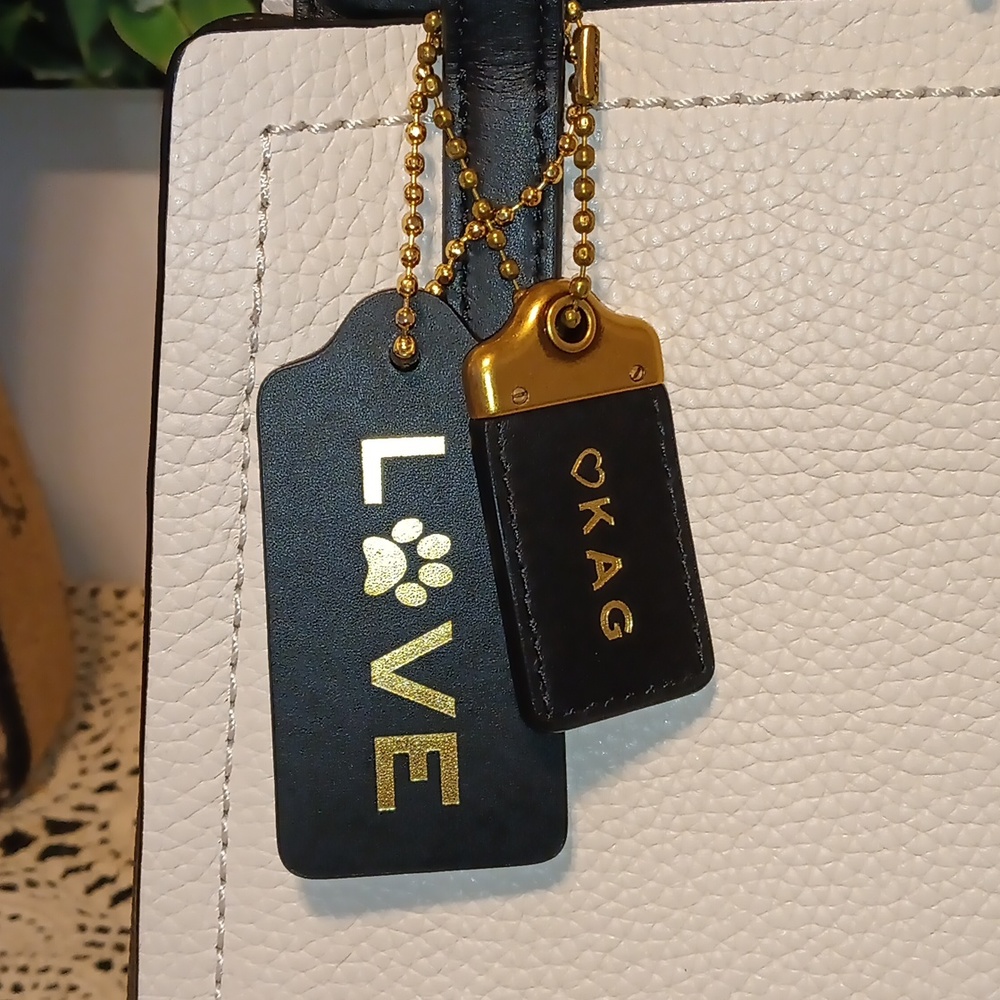 🖤 🤍 COACH SATCHEL - Picture 3 of 7